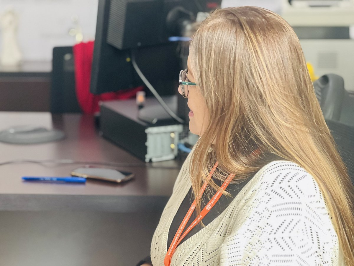 ControlIntCund's tweet photo. #Eficiencia 🧠✔️|| Nuestro líder de Auditoría socializa al equipo de Auditores la Planeación de Auditoría a desarrollarse en la @HaciendaCundi, bajo los principios de la objetividad y la competencia, buscando mejorar continuamente sus habilidades. #RegiónQueProgres https://t.co/zxOxzP74Bd