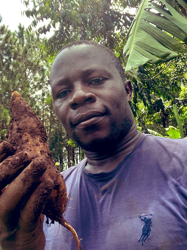 True Food sovereignty is when you make a decision to stand against the tyrant agribusiness corporations and decide to work towards a pro people food system. But to achieve this, we must collectively work as a global grassroots movement. #SlowFood #agroecology