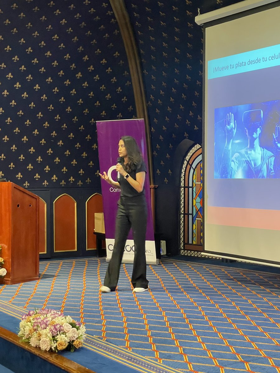 #NeoCom2023

“Chat GPT es una solución bastante disruptiva que en una semana logró captar alrededor de un millón de usuarios”

<a href="/sanka12345/">Sandra Arellano</a> 
<a href="/peigo_ec/">PeiGo - Tu primera tarjeta 📲💳</a> 

#ExperienciaNeoCom #comunicacion #comunicacionusfq #inteligenciaartificial  #ai #metaverso #usfq #Quito #Ecuador