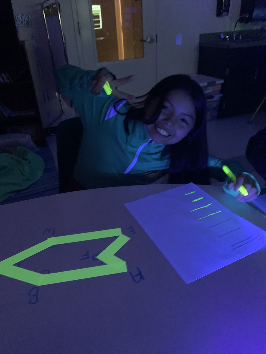 Mrs_Eble's tweet photo. Nothing is better than glow math to practice angles! @hceotters https://t.co/rnYhLXv8xx
