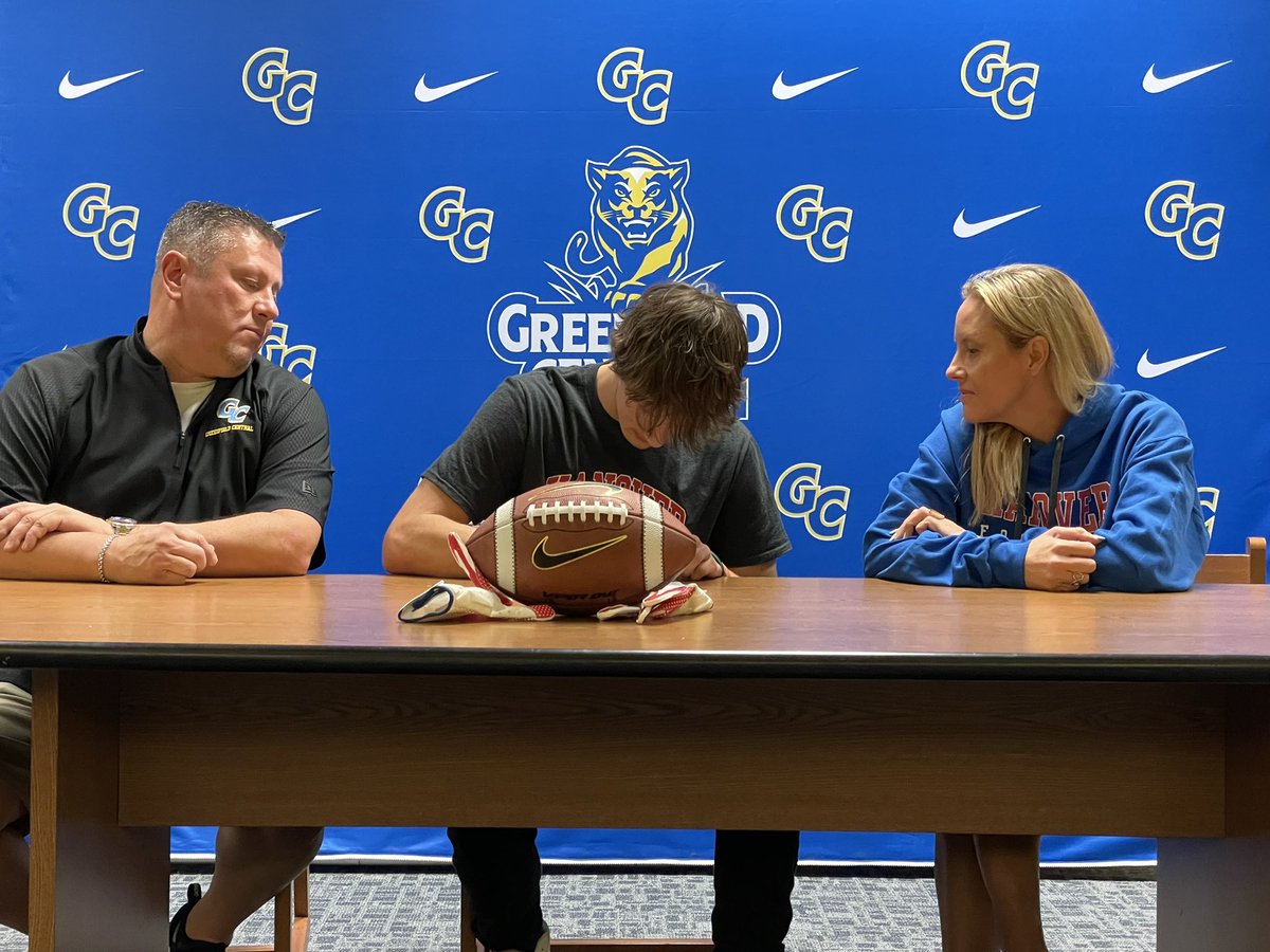 GCHS Cougars tweet media