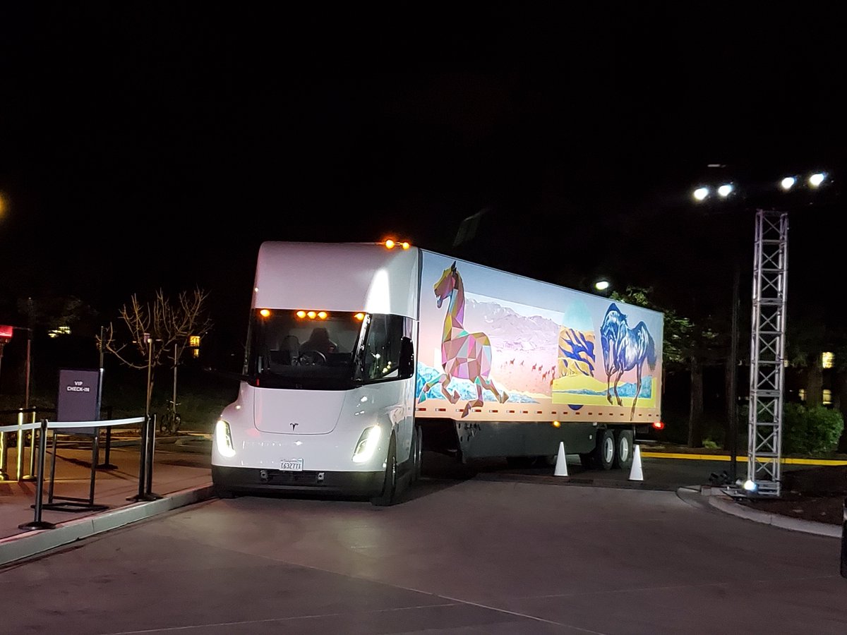 TeslaHopeium's tweet photo. Not sure if anyone has seen these photos before @CybertruckTesla. I asked permission to share them as people are starving for anything new. This was the reply; "Yes, no problem sharing the photos.
Regarding new products - think the expression is “watch this space”!!!. https://t.co/4lbq1uA8PI