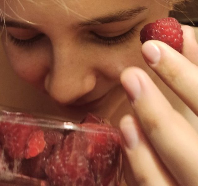 WHALITY's tweet image. Рокешник, бекграунд мьюзик, техно, джаз с женским вокалом.