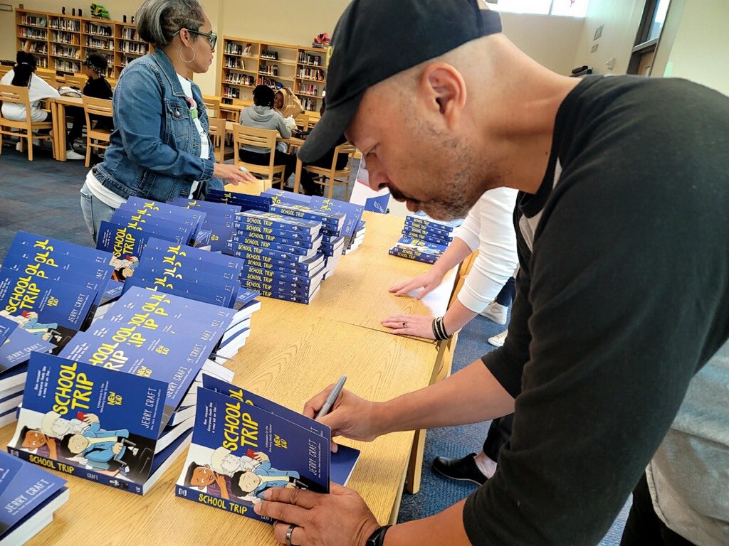 @JerryCraft presented his newest book School Trip to our scholars. We can’t wait to read the latest adventures with Jordan, Drew, Liam, and all the characters from New Kid! #BESTisBetter #TasteofBEST @APSMediaServ @reprimas @APSBESTACADEMY