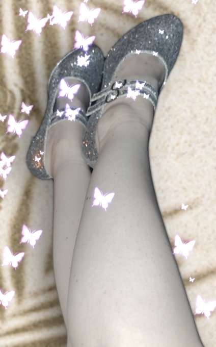 Shoe fetish... 👣👠 https://t.co/SCMNZdgRMZ<a href="/tag/mvsales"class="tags"><span>#mvsales</span></a>