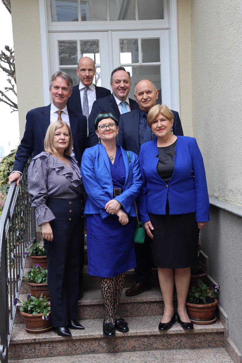 LNevilleRolfe's tweet image. #RuleOfLaw is essential for democratic societies to function. The 🇬🇧 is working with 🇧🇦 law enforcement agencies &amp;amp; judiciary to improve local capacity to fight crime &amp;amp; political corruption. The guilty can and must be held accountable. #UKCSSF #UKinBiH @airewb @SIPA_Policija