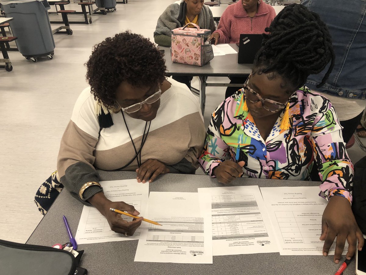 ccolemanleader1's tweet photo. End of Course Exam Prep Session with our Instructional Coach🔥#EOCPrep #PL #alignment #planning #gmassupport #instructionalcoaching @LisaPearceEdS @azkacademy https://t.co/HG0pZlAxkQ