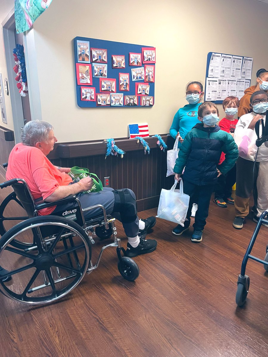 Lots of love and teachable moments today for our 3rd grade GATE class at the Floyd Tut Fann Home for Veterans ❤️💙🇺🇸. They were able to pass out 150 Bunny 🐰 Bags to each resident aka American Heroes as their Service Learning project. #hsvgate #gatehsv #plc @Graham_Wendy