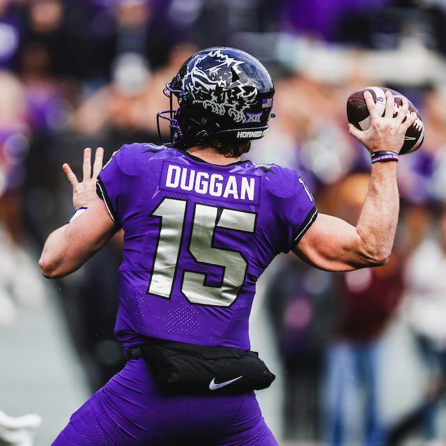 Truly humbled and blessed to receive an offer from Texas Christian University #GoFrogs🐸 <a href="/kendalbriles/">Kendal Briles</a> <a href="/CoachSonnyDykes/">Sonny Dykes</a> <a href="/CoachWilson_95/">Walter Wilson</a>