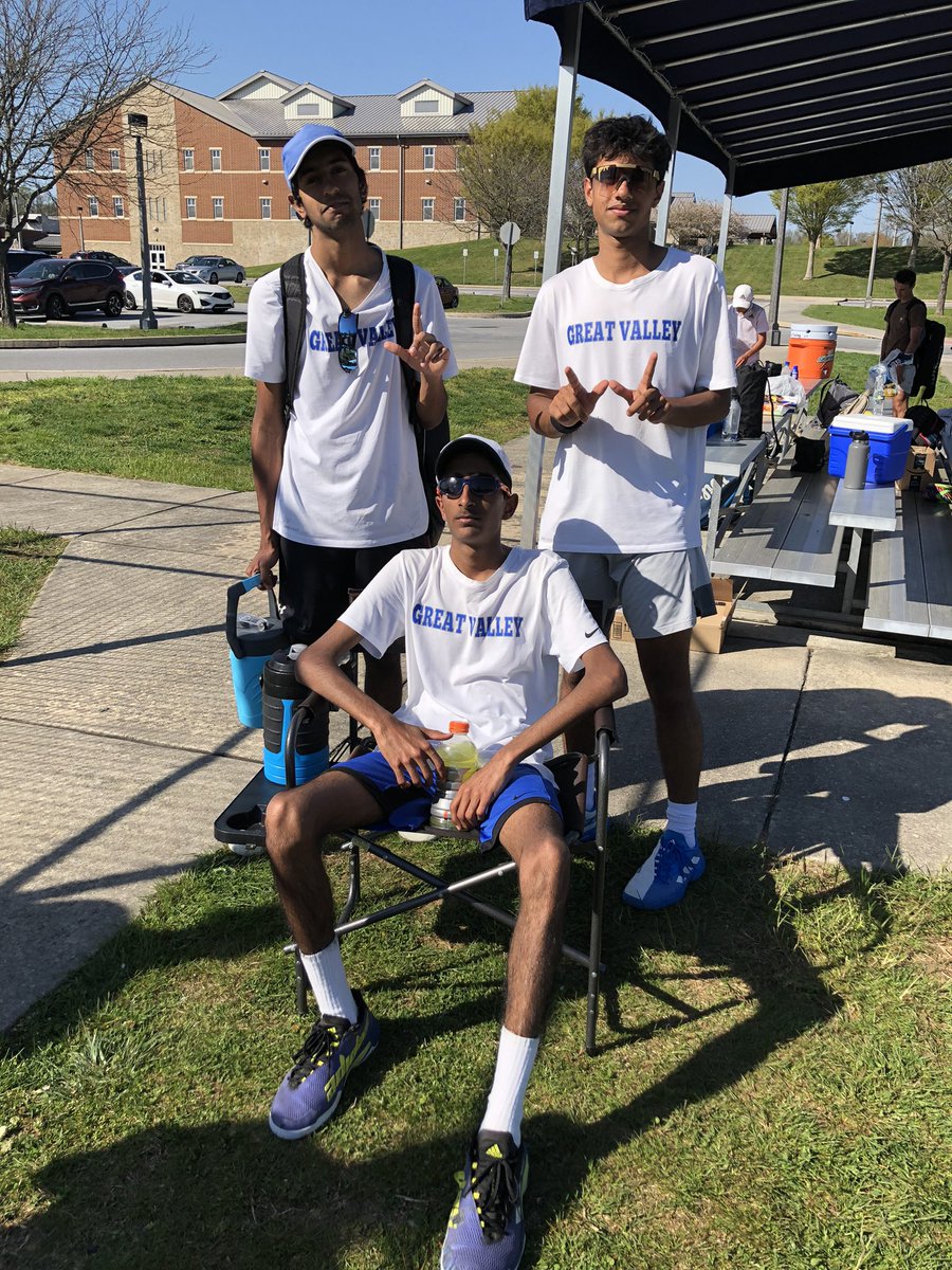 Krish played three exciting sets to make the semis
Revy played three exciting sets but fell just short
Vivek won his first set in a true marathon, lost the second &amp; was retired by the training staff due to heat exhaustion 
@AthleticsGreat <a href="/GVHS_Athletics/">Ichabod</a>