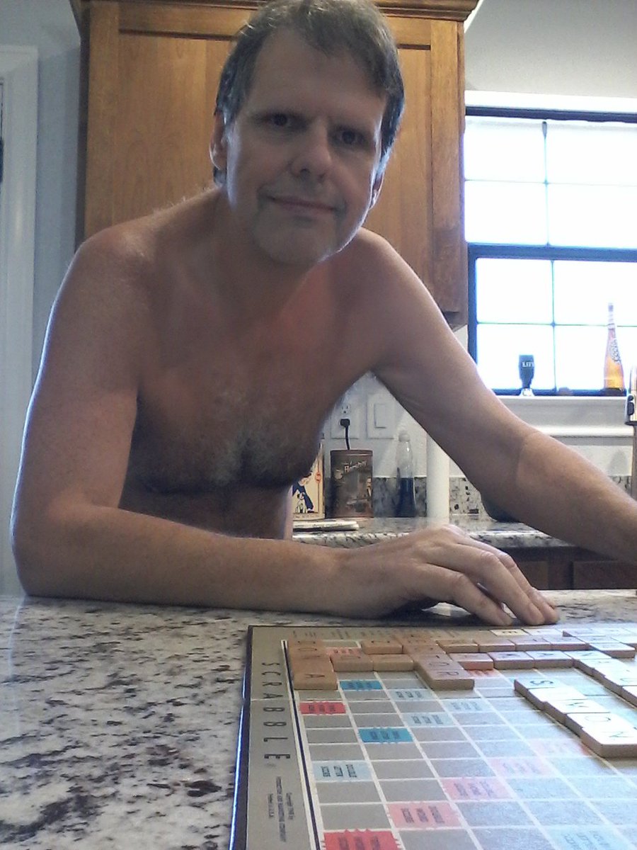 @TrueBlueNude @aanr_nudism @AmericanNude Naturist spin on Scrabble honoring those who promote it sowell. #NationalScrabbleDay