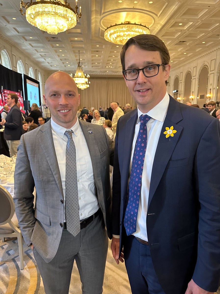 cm93967811's tweet image. #BEY wants a recount.
You DO NOT represent us, BB.

See you at the polls, sellout.

#FakeProgressive #topoli  🖕🏼🖕🏼🖕🏼