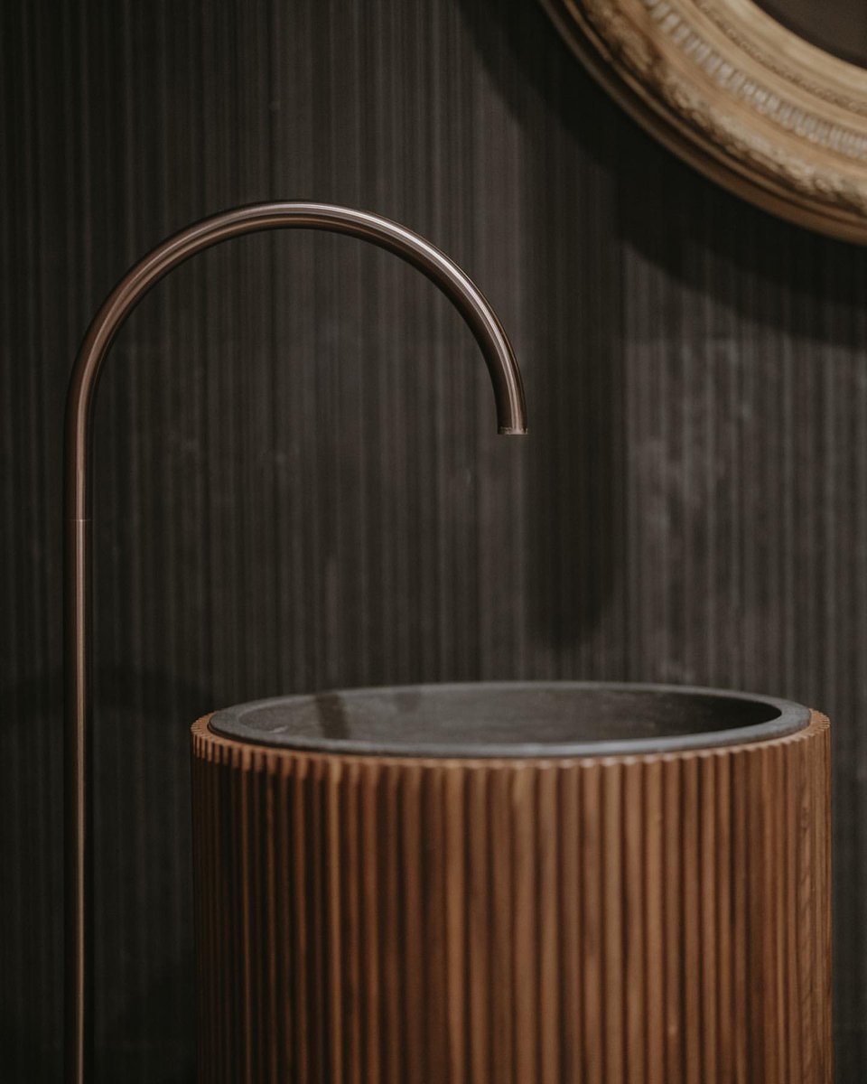 MesmerizeD_it's tweet image. Design by @marcoperrinoarchitetto

Visit: mesmerized.it

#designideas #designboom #architecture_hunter #designmilk