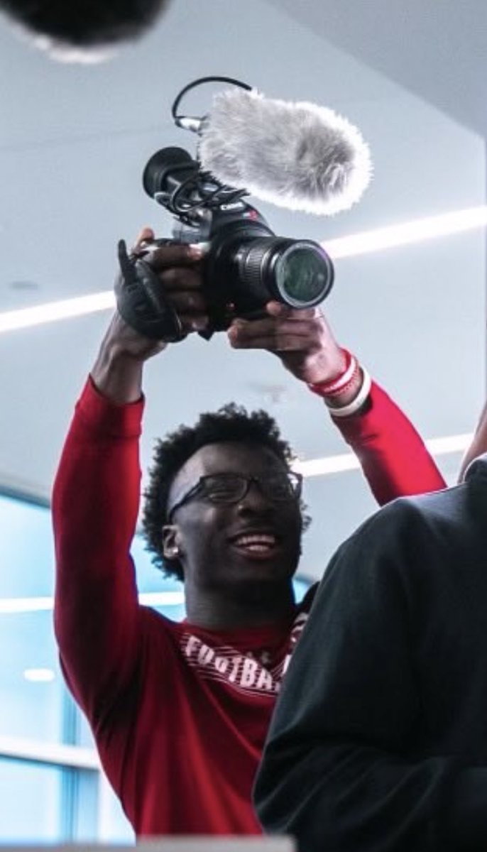 This right here put a HUGE smile on my face. LC radiating happiness in a time where things have been hard on him. He deserves nothing but the best!