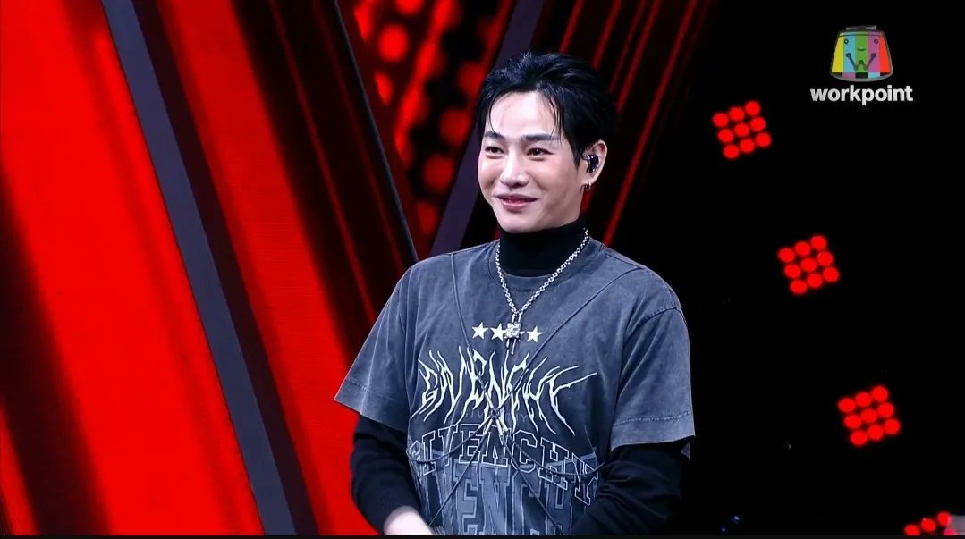 PLXNTogether's tweet photo. นี่ไม่ใช่ ร้องข้ามกำแพง แล้ว
นี่มันร้องข้ามวันข้ามคืน 55555
หวีดกันไม่หยุด 😆😆😆
เทรนติดยาวๆๆๆๆ ไปเลย

The Wall Song x PECK
#ร้องข้ามกำแพงxPECK
#เป๊กผลิตโชค
#PeckPaLitChoke https://t.co/tfKm4of3fa