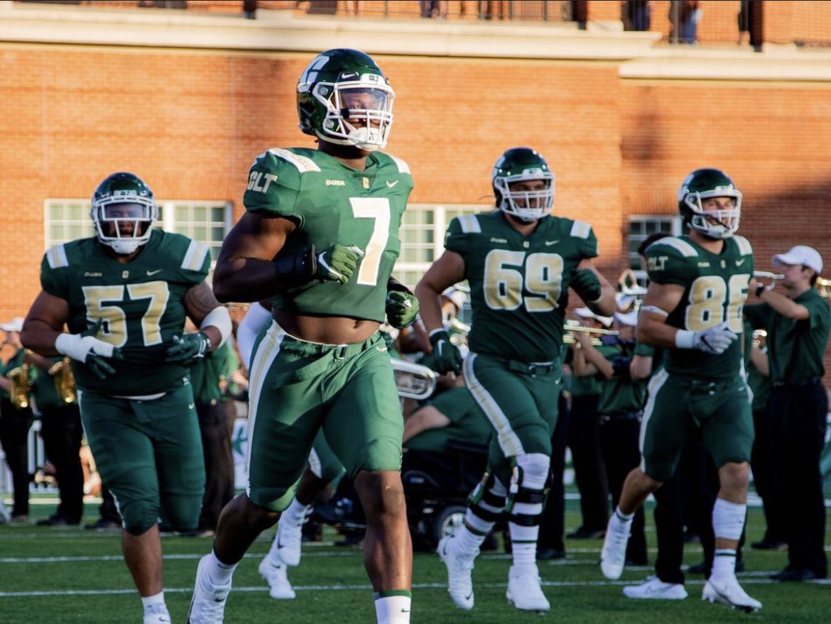 AGTG✝️ BLESSED TO RECEIVE MY FIRST OFFER FROM UNC CHARLOTTE! <a href="/CoachM_Miller/">Mike Miller</a> <a href="/BiffPoggi/">Biff poggi</a> <a href="/train0187/">TRAINBUILT PERFORMANCE</a> <a href="/GregPort17/">Greg Porter</a> <a href="/joshabrams8/">Joshua Abrams</a>