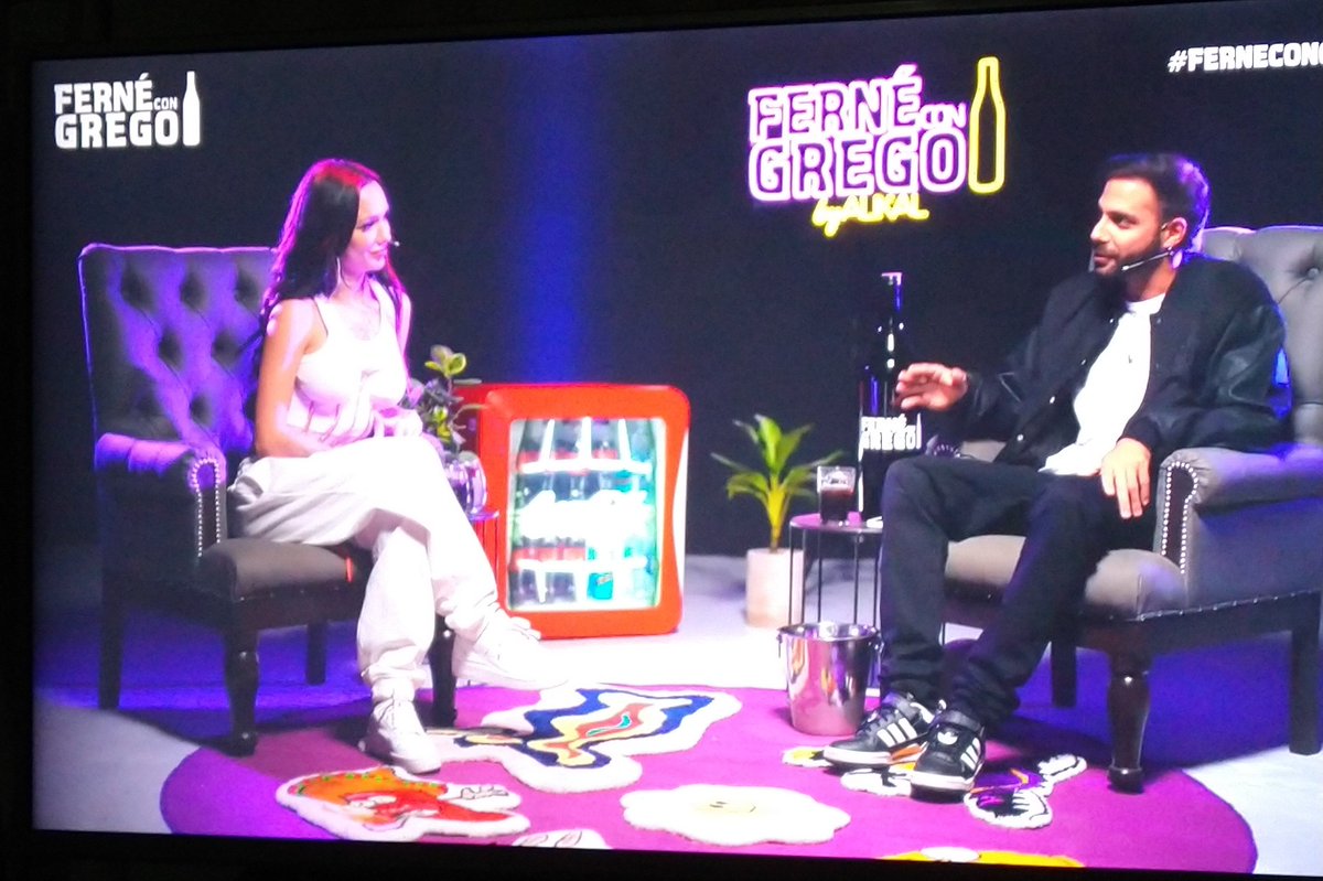 Paterca's tweet image. #FerneConGrego la Joaquí @luzutvok