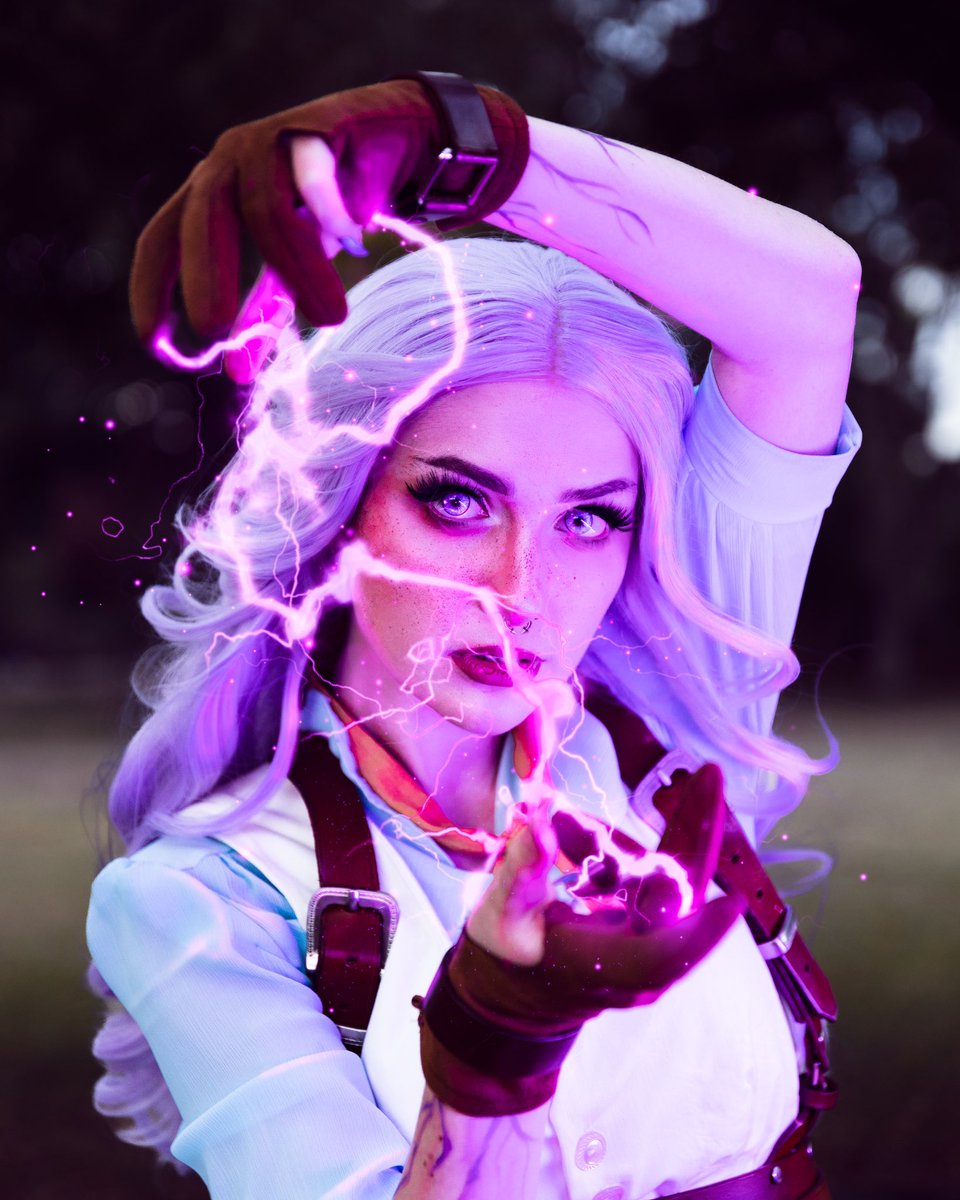 GrizzlyGhoulTed's tweet image. 𝓓𝓮𝓵𝓲𝓵𝓪𝓱 𝓫𝓻𝓲𝓪𝓻𝔀𝓸𝓸𝓭 𝔀𝓮'𝓻𝓮 𝓰𝓸𝓷𝓷𝓪 𝓼𝓾𝓷𝓭𝓮𝓻 𝔂𝓸𝓾

📸 nfloros.photo(Instagram) 
Imogen cosplay by me 
Imogen belongs to @LauraBaileyVO from @CriticalRole 
#Criticalrole #CriticalRoleCosplay #imogentemultcosplay #BellsHells