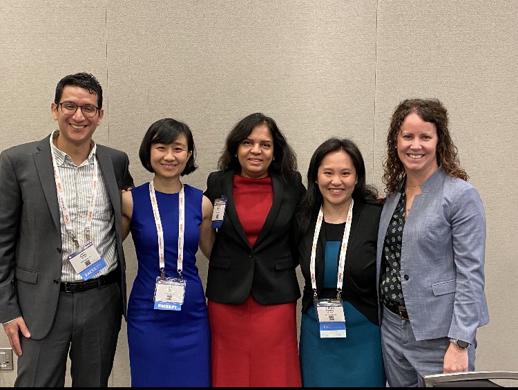 Had so much fun with @VijayanMD @javo_neyra @jiahweing @erin_barreto talking and learning about ways to improve AKI care #NKFClinicals #akinow