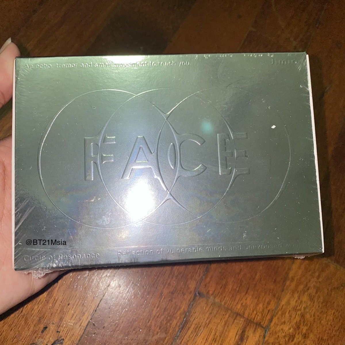 BT21Msia's tweet photo. [ WTS ] JIMIN Face : Weverse Album Ver Sealed

• RM 56 exc postage
• Sealed &amp; brand new
• DM if interested ✅

#PasarBTS #PasarBTSMY https://t.co/vlaZxWCc5a