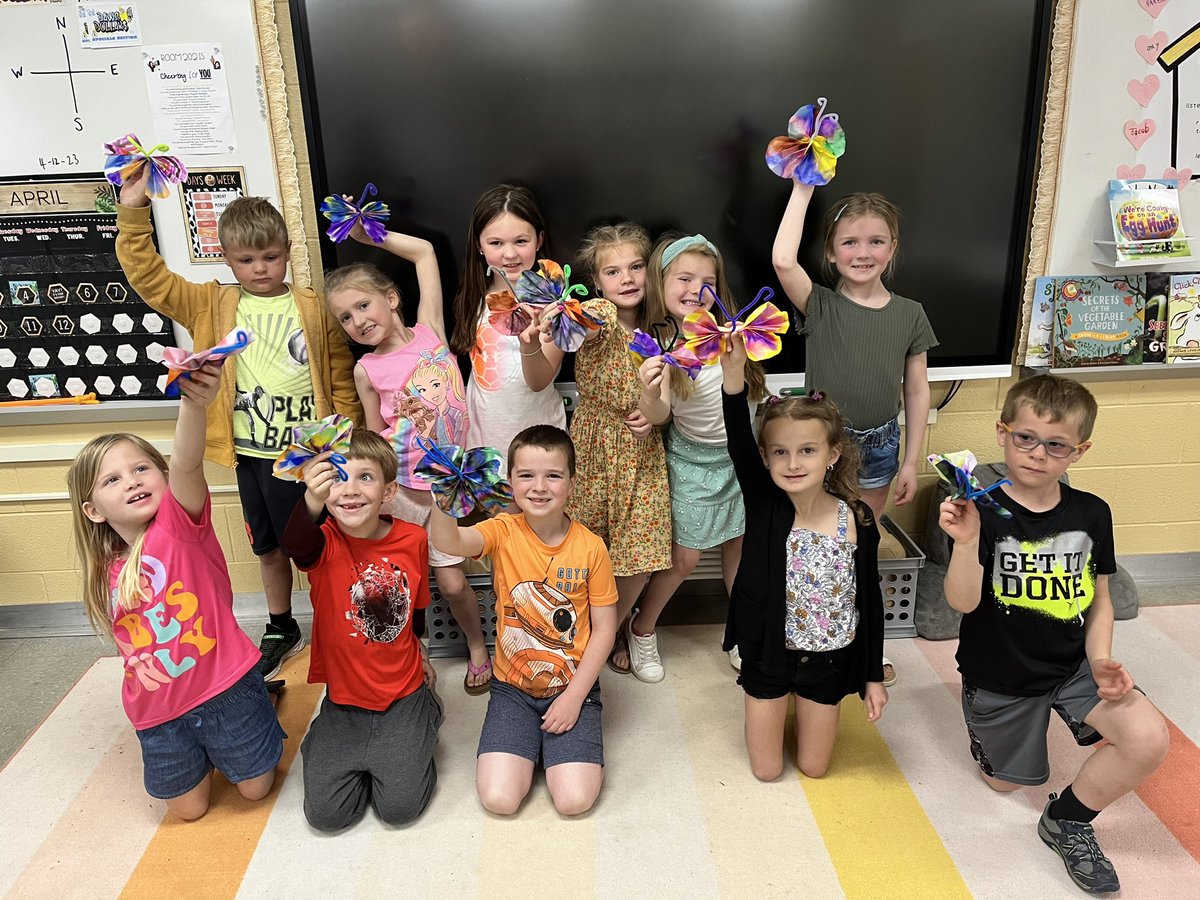 Shout out to the Big Spring FFA for a fun lesson on pollinators! #OakFlatProud #BSSDProud