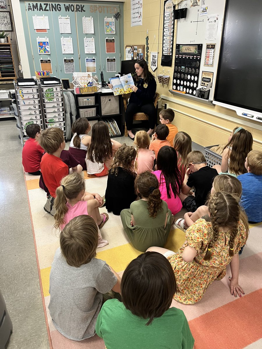 Mrs. Brenize tweet media