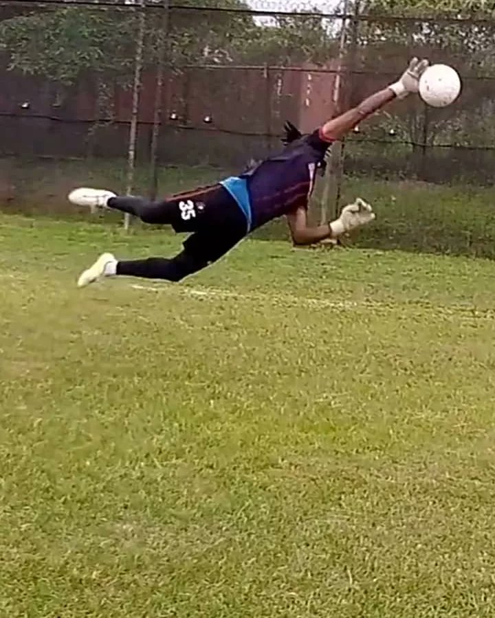 mignolet_mignon's tweet photo. Thank you Jesus for the self training session to day 🙏🙏🙌🙌 Lion blood 4life🦁🦁🦁🇨🇲🇨🇲🔥🔥💪💪 https://t.co/iXdc8BZiYl