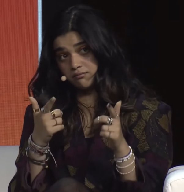 i haven’t seen a single person who hates her