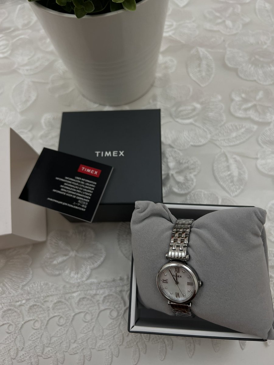 KhaloudStore's tweet image. راقيه جداً فاللبس 💛🥺.