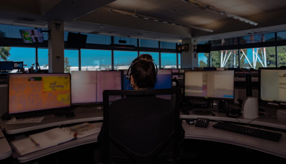 LBPD's tweet photo. Itβs National Public Safety Telecommunicators Week, and we are incredibly grateful to our unsung heroes who work tirelessly everyday to effectively communicate with our officers and help keep them safe. Thank you Dispatchers! π π #NPSTW2023 #DispatchWeek #LongBeach https://t.co/xg78IgS0YT