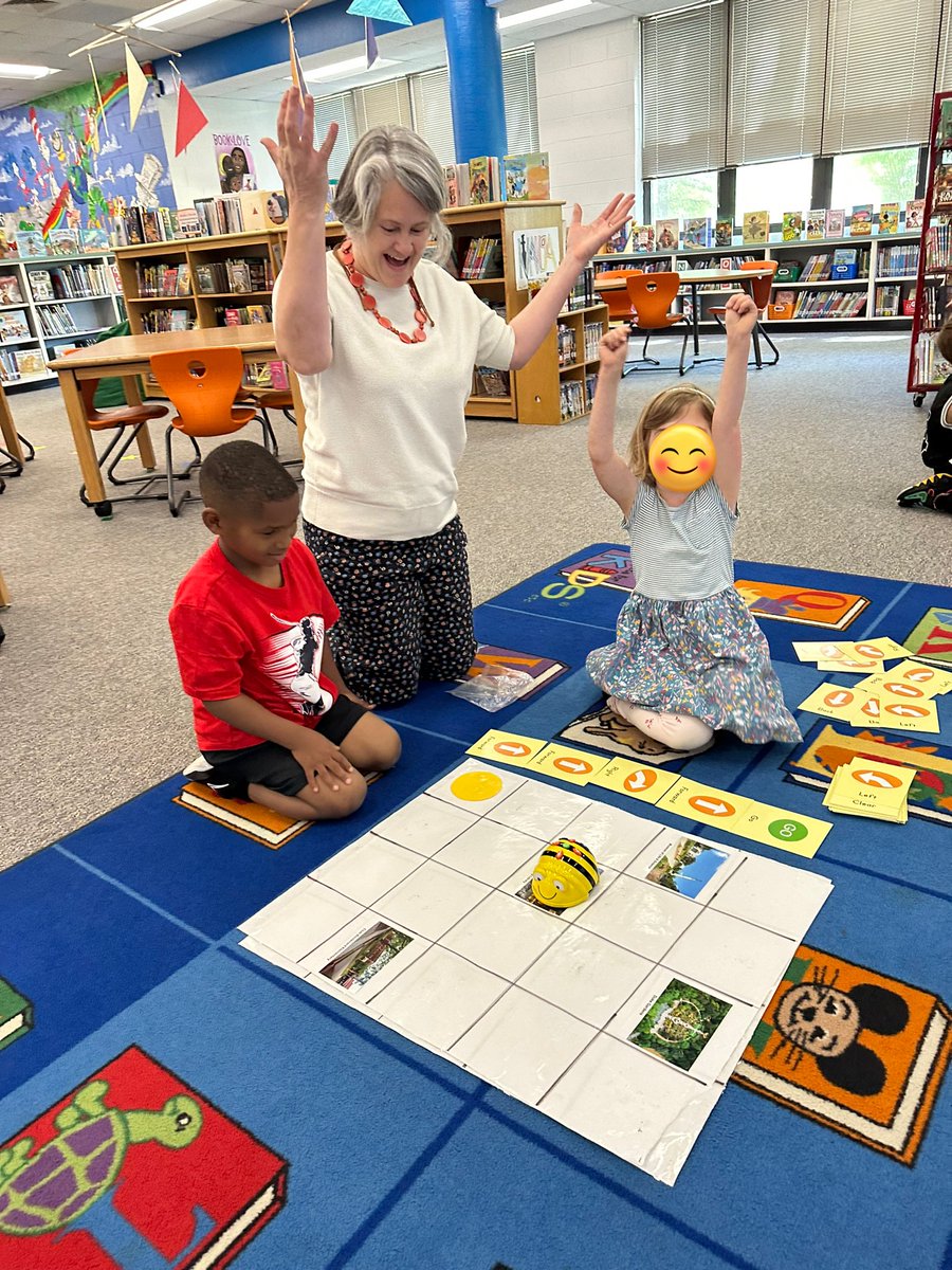manateereads's tweet image. So much fun introducing @ClubBlvdManatee kinder learners to Beebots this week. They programmed Beebot to take a field trip to Durham places they’ve visited this year. Lots of laughter, problem-solving, & critical thinking make for an engaging lesson! 🐝#JointheClub #KindersCode