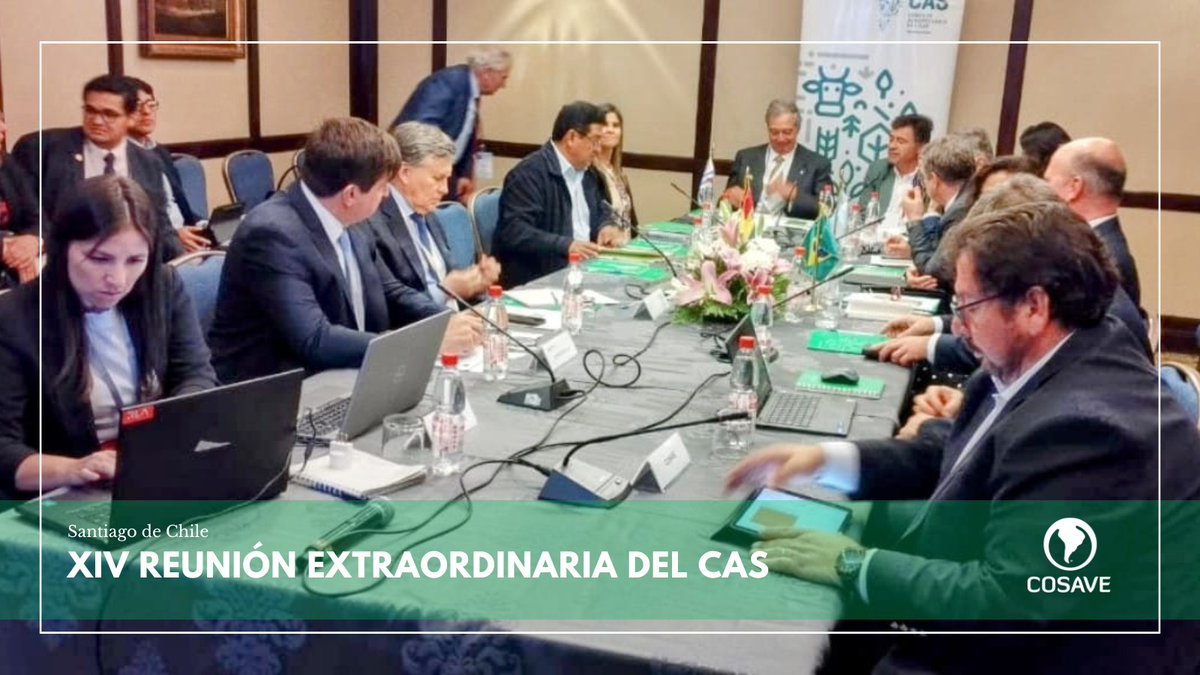 cosaveorg's tweet photo. Rodrigo Astete 🇨🇱, participó en la XIV Reunión del @Consejo_CAS, representando al #Cosave. Destacó el compromiso de la región para agilizar y facilitar el movimiento de productos vegetales, siendo la certificación electrónica una herramienta fundamental en estos tiempos de sequía https://t.co/i9V3xHgVGg