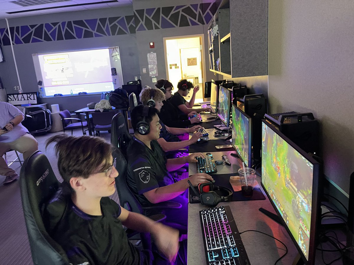 Pickerington Esports tweet media