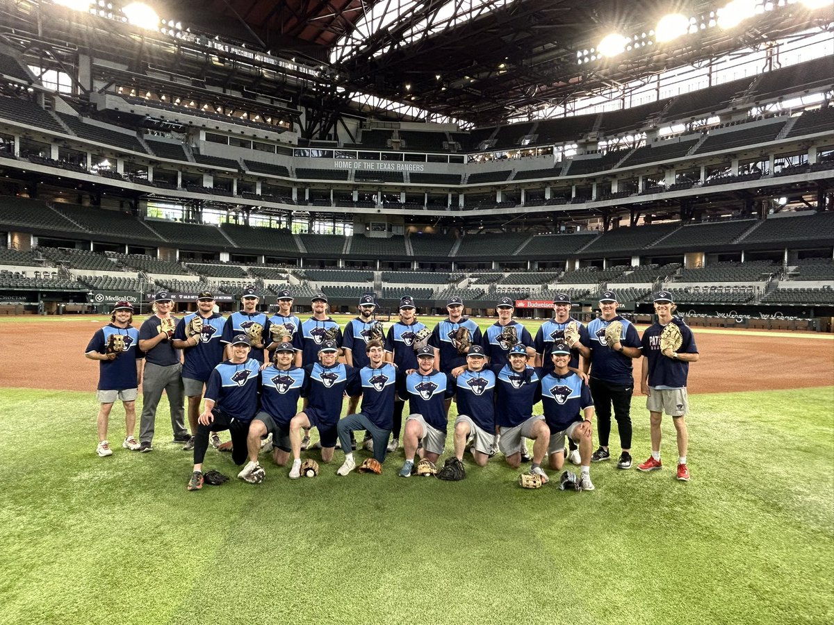 Mission University Baseball tweet media