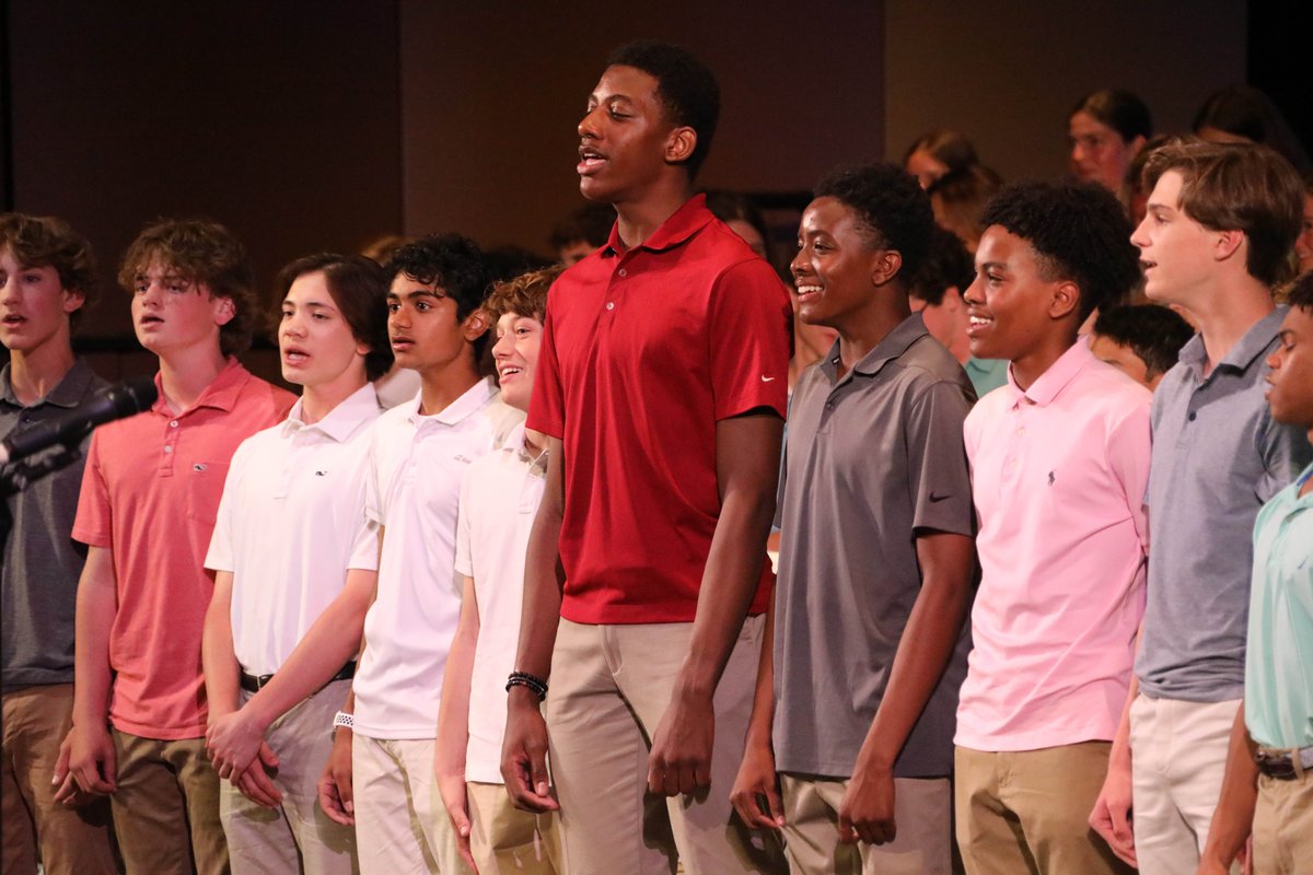 The upper school's spring concert series concluded yesterday with a choir performance. If you'd like to see a concert recap, visit the News & Campus Candids page. We hope you'll join us for the middle school concerts that will be held in mid-May. jburroughs.org/.../grades-9-1…