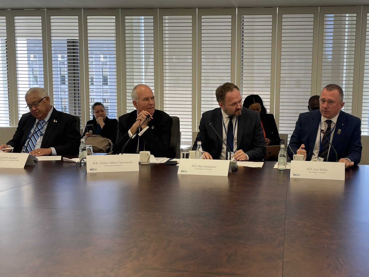 Today we convened a Ministerial Roundtable on #JustTransitions for #oilandgas producers alongside the 2023 World Bank IMF #SpringMeetings 

Participants highlighted the urgent need for support for producer countries, to help them plan for a future beyond oil and gas (1/2)