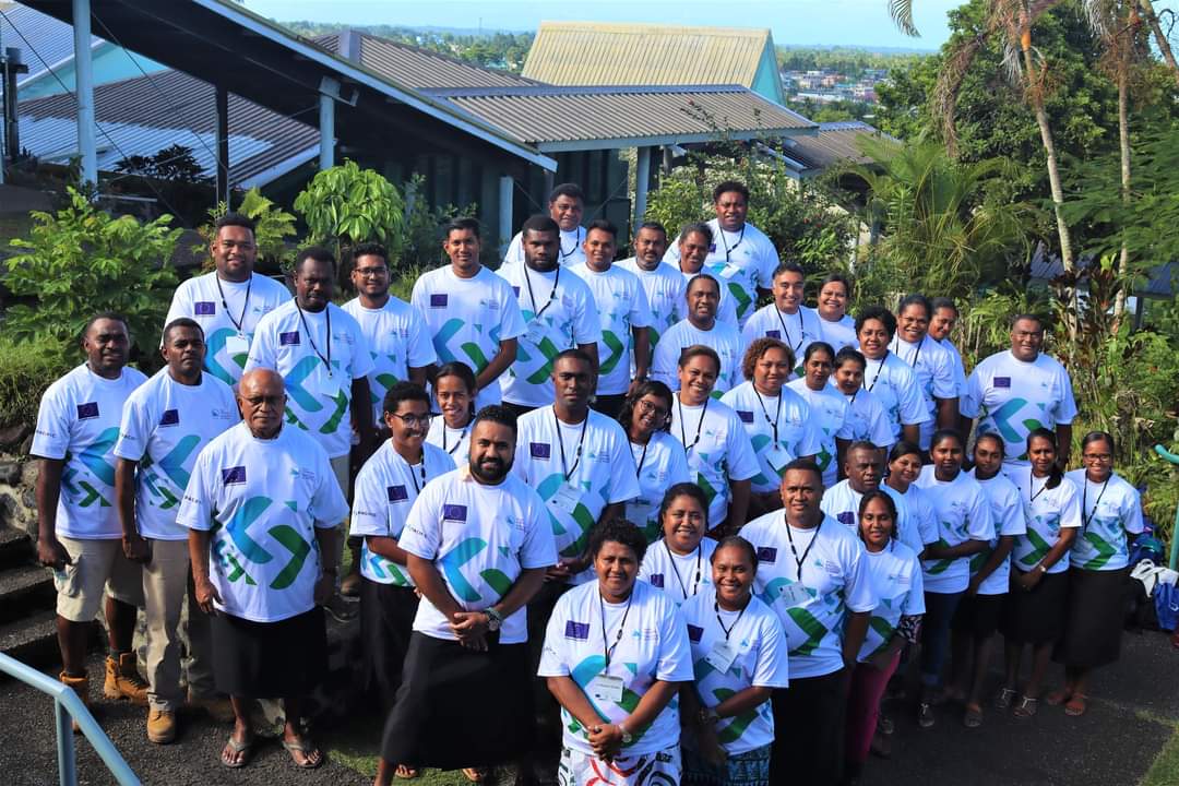 spc_live's tweet photo. #PacificAgriculture 🌱| Asst. Minister for @FijiAgriculture   shared a few words of encouragement with the participants of the Paravet Training today at #LRD before their field visit to Koronivia Research Station #SAFEPacific @EUPasifika @PacificEUTrade https://t.co/o1aO88S3SP
