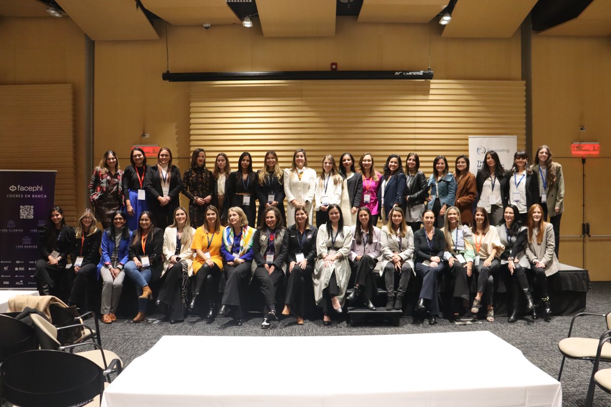 orgullobogota1's tweet photo. ¡Estamos apoyando el evento #Unconference2023 de @FinnovatingHub! La industria de #eventos y #reuniones se fortalece a través del emprendimiento, la innovación, la sinergia entre industrias y alianzas público privadas. #Bureau #BureauDeConvenciones #ConventionBureau https://t.co/KFwgiWkzJj