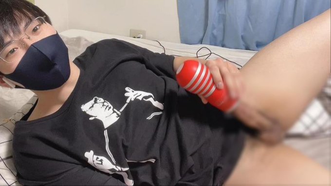 久しぶりにPornhubに動画投稿しました やっぱTENGA最高やな！！ 気持ちいいし、音もエロい！！ https://t.co/xCpDI7h9QI #裏アカ男子 #エロ動画 #japanesehot<a href="/tag/%E3%82%A8%E3%83%AD%E5%8B%95%E7%94%BB"class="tags"><span>#エロ動画</span></a><a href="/tag/japanesehot"class="tags"><span>#japanesehot</span></a><a href="/tag/%E8%A3%8F%E3%82%A2%E3%82%AB%E7%94%B7%E5%AD%90"class="tags"><span>#裏アカ男子</span></a>