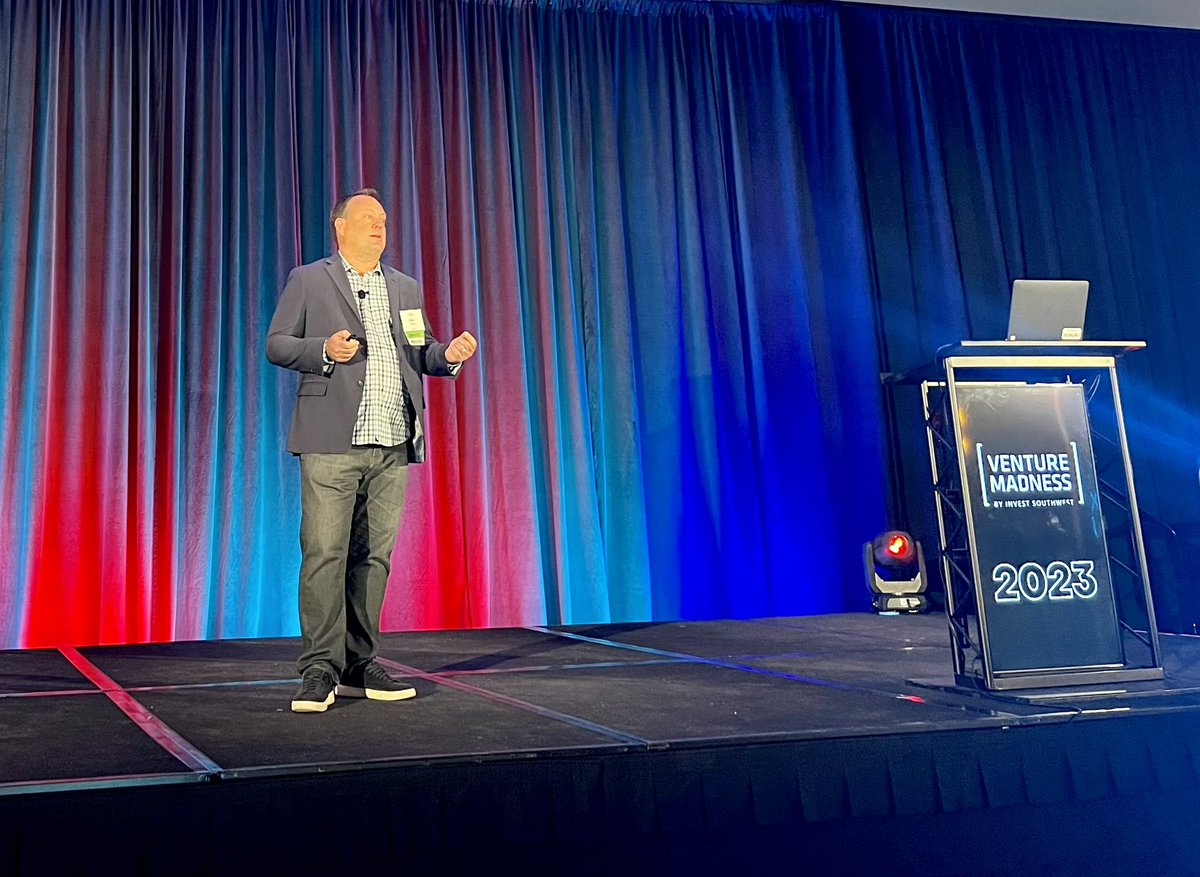 azcommerce's tweet image. An exciting afternoon at #VM23! Tech industry finalists #PromineoTech, #losci, @equipifi, and @LiliaHealth all gave impressive pitches to #VM23 judges.