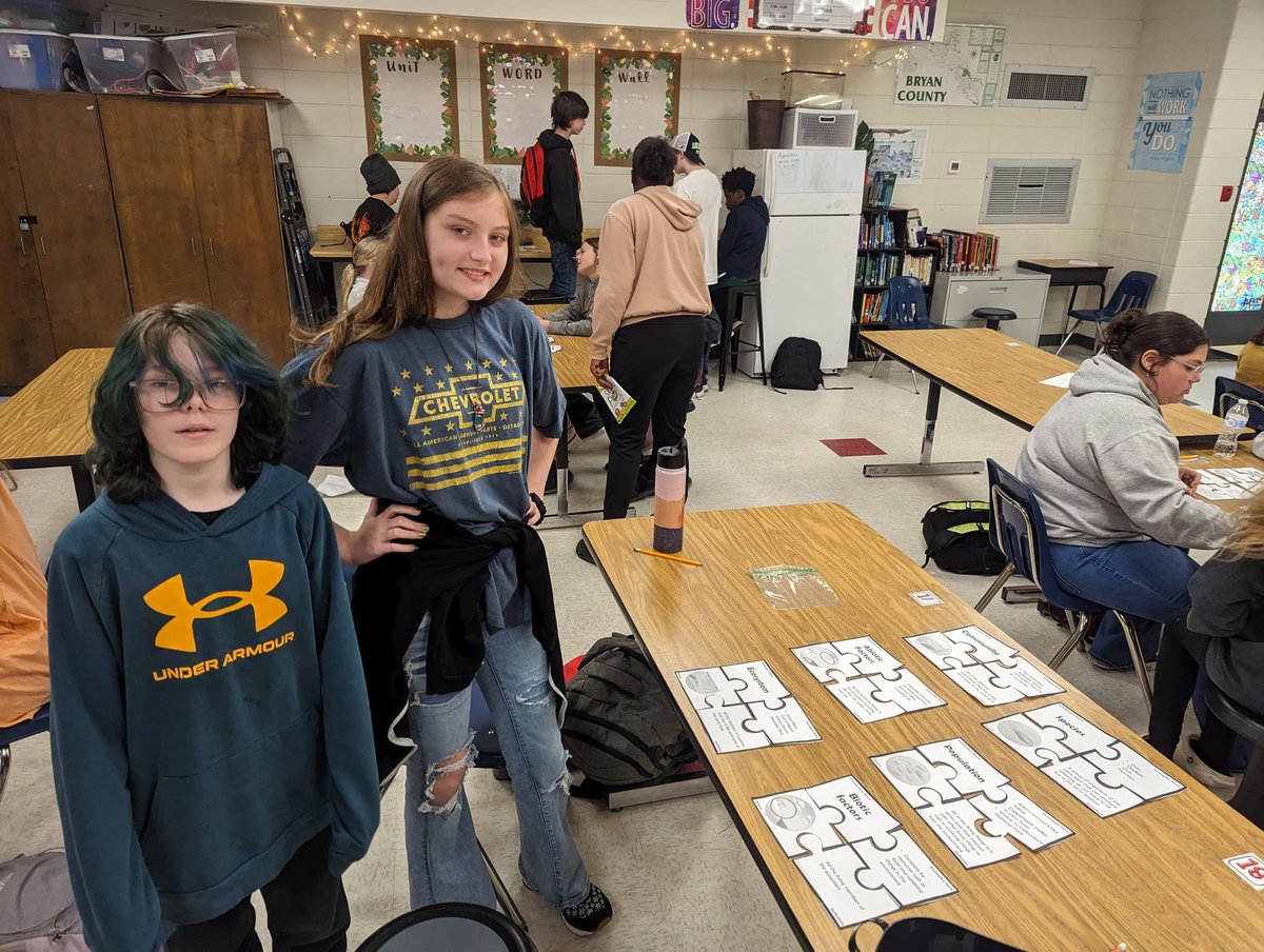 Jessica43356140's tweet photo. No internet? No problem! While our internet was out for a bit of the day, scholars competed to finish vocabulary puzzles which reviewed the levels of the ecosystem and factors of the environment we have been covering lately. https://t.co/QjWVTWWZ6j