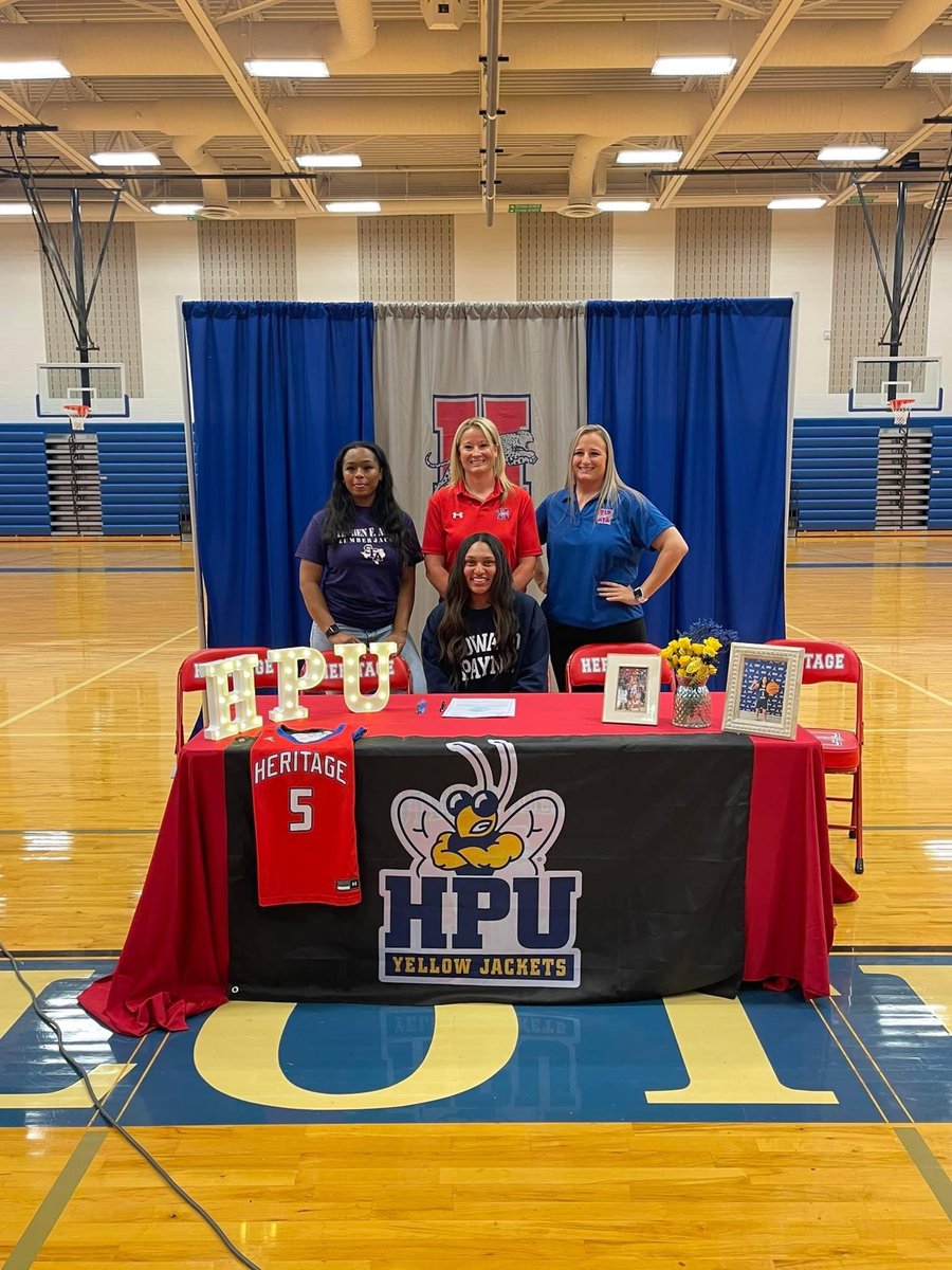 CoachHolt25's tweet photo. Yesterday was a special day for these 2 seniors! What a blessing to get to coach them the last 2 years! 🤩 I will MISS them like crazy but know they will make a positive impact at the next level. Congrats again @TaysieT and @HuffKora !! ❤️💙🏀 #MISDProud #OnceaJagAlwaysaJag https://t.co/jLtRCjYtdH