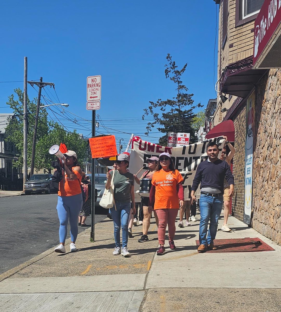 New Labor (@newlabor) on Twitter photo Day 4: Orange On #RUStrike! W <a href="/ruaaup/">Rutgers AAUP-AFT Academic Worker Union</a>
<a href="/ruaaup_ptl/">Rutgers Adjunct Faculty Union</a>
<a href="/union1766/">URA-AFT</a>
<a href="/CosechaMovement/">Movimiento Cosecha</a>
<a href="/bcgproject/">Bargaining For the Common Good</a>
<a href="/r1coalition/">r1coalition</a> <a href="/RUGradsUnited/">Rutgers Grads United</a> into the heart of #NewBrunswick 2 bargain for the common good! That means: freezing the rent; creating beloved community fund 4 folks excluded from stim programs Day 4: Orange On #RUStrike! W <a href="/ruaaup/">Rutgers AAUP-AFT Academic Worker Union</a>
<a href="/ruaaup_ptl/">Rutgers Adjunct Faculty Union</a>
<a href="/union1766/">URA-AFT</a>
<a href="/CosechaMovement/">Movimiento Cosecha</a>
<a href="/bcgproject/">Bargaining For the Common Good</a>
<a href="/r1coalition/">r1coalition</a> <a href="/RUGradsUnited/">Rutgers Grads United</a> into the heart of #NewBrunswick 2 bargain for the common good! That means: freezing the rent; creating beloved community fund 4 folks excluded from stim programs