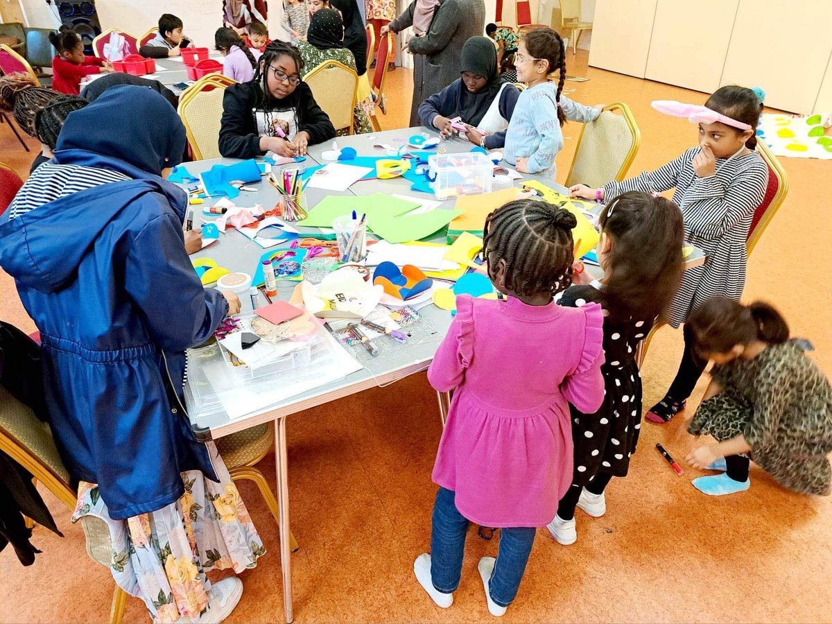 SBInterCentre's tweet photo. Today was our final session for #HAF2023 Easter programme for the children. They had a fabulous Easter holiday with us @SBInterCentre
The fun filled activities kept them engaged and made some new friends.
Children have left some lovely feedback❤️ #HAF2023 #wearhere4spring https://t.co/Bb4JIbR3Ry