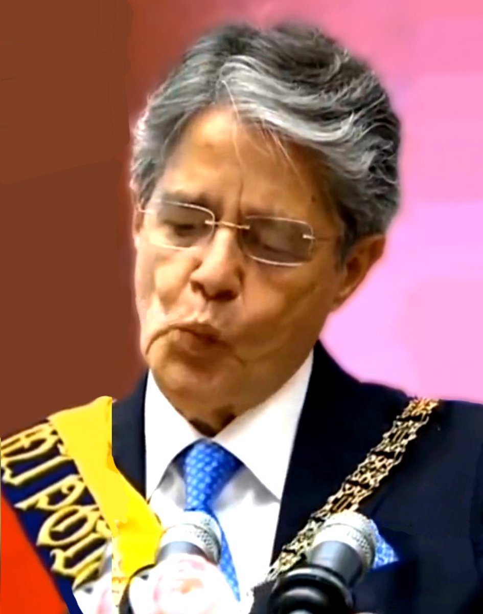 ALONSO_AXIOMA's tweet photo. La cara de un Presi... cuando hizo un mal chiste relativo a una masacre donde murieron humildes pescadores... Y nadie se rió !!! #Ecuador #AliasCoco
#MasacreEnEsmeraldas https://t.co/t4ZBajHVHP