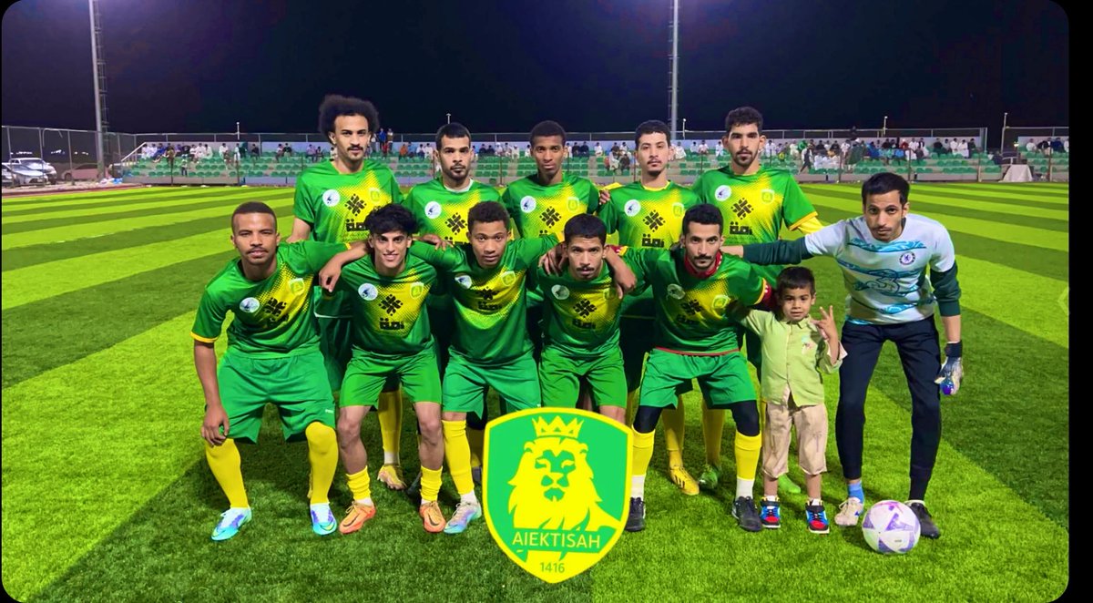 بهدفين باسم وملاوي زعيم المحافظة يطير لنهائي  #البطولة_الرمضانية_حفرالباطن بعد الفوز على الرشيد ٢/١ 

الف مبروك .. 💛💚