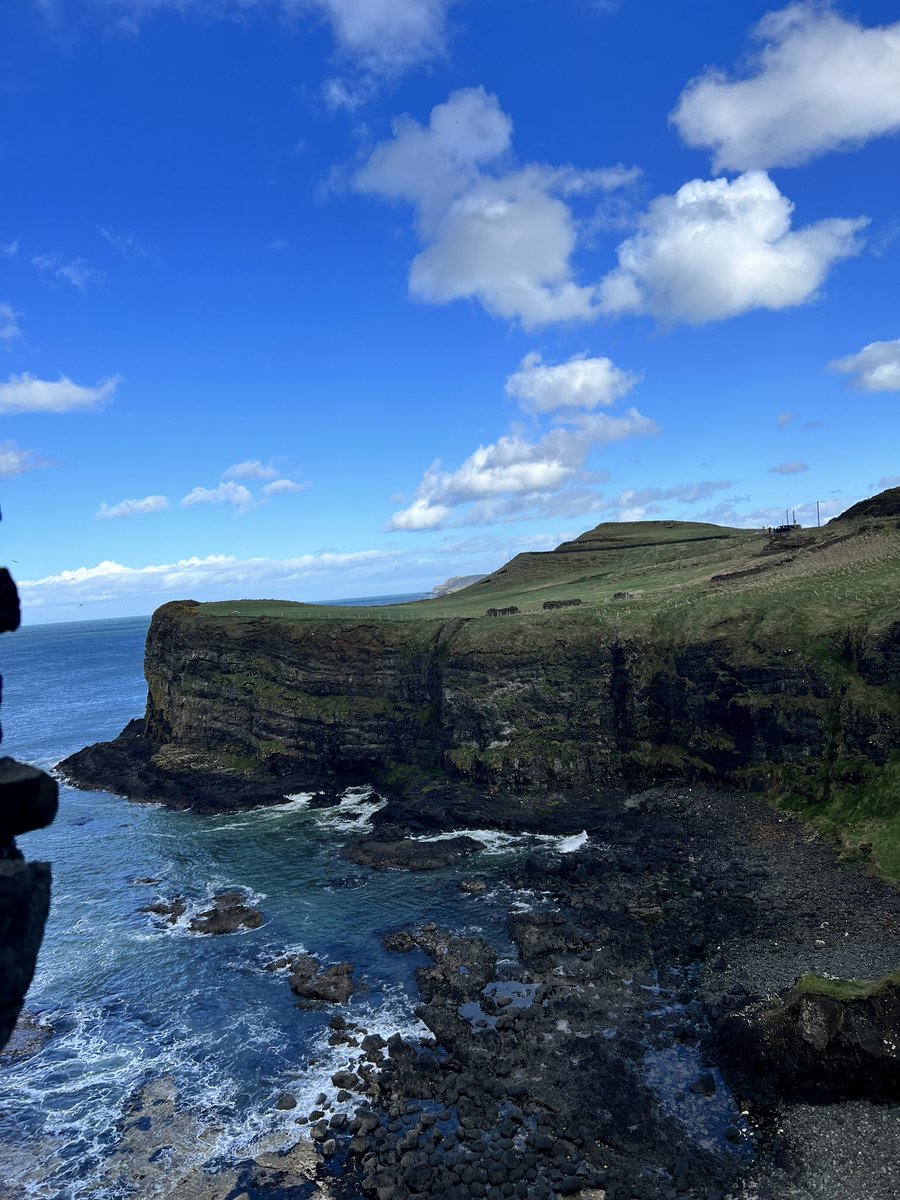 Derek Armstrong tweet media