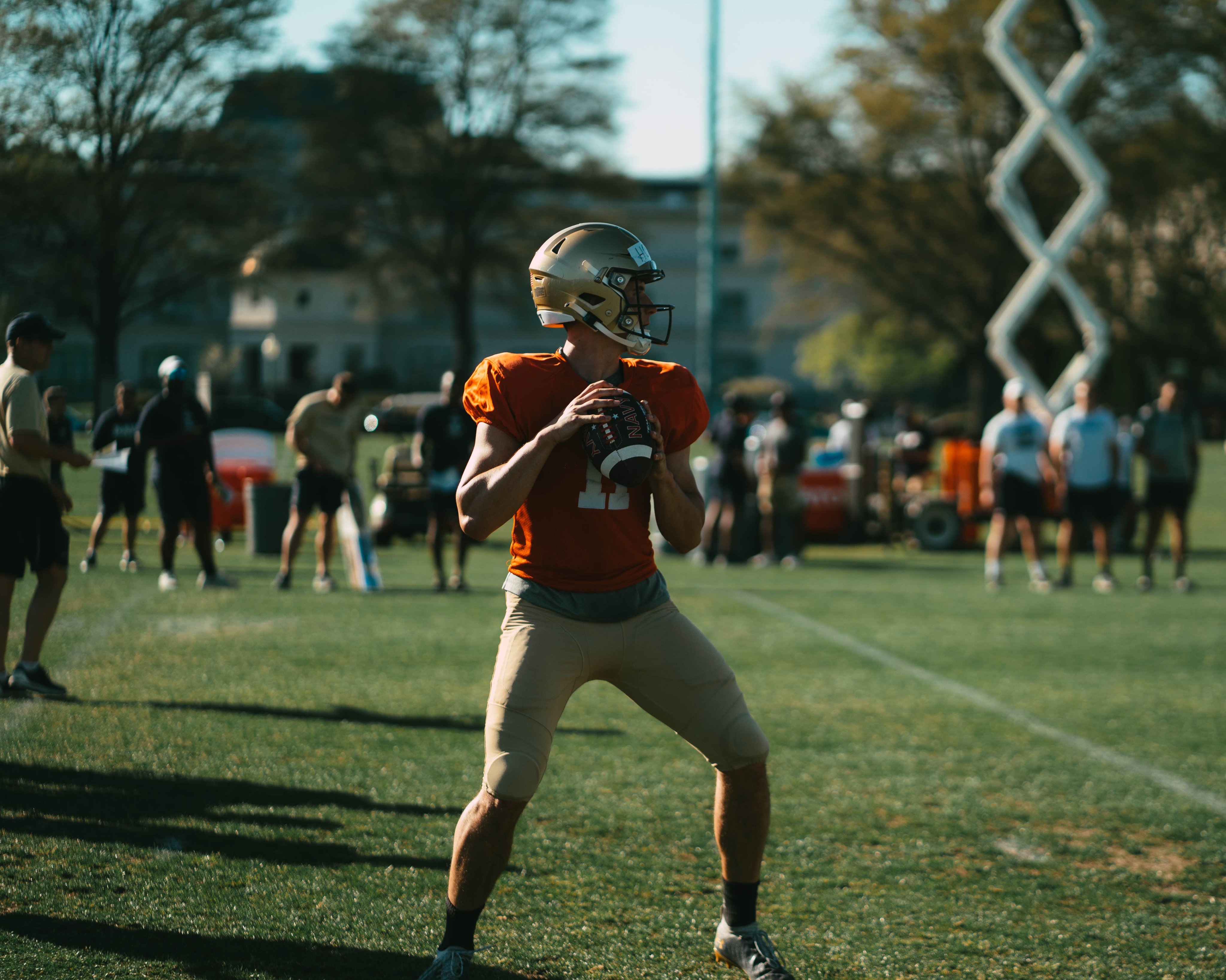 Navy football nose guard Landon Robinson brings 'freak' athleticism to the  position – Capital Gazette