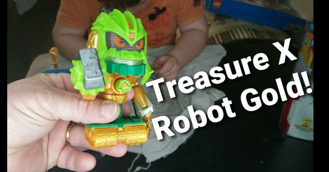 cracktasticpod's tweet photo. Happy #treasurexthursday New video out on YouTube https://t.co/oYzS6ecHpt #thepfpn #cracktasticplastic #treasurexrobotsgold #levelsofadventure #unboxing #firstimpressions #review #kidreview #treasurex #toyphotography #toys https://t.co/cjUlG0tBp6