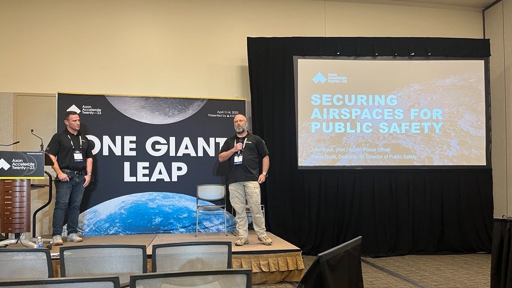 John Buell of <a href="/dronepilot_atx/">Drone Pilot Inc.</a> and our very own Travis Scott close out an incredible Axon Accelerate with their presentation on “Securing Airspaces for Public Safety” #counterdrone #airspacesecurity #AxonAccelerate2023 #ourmoonshot <a href="/axon_us/">Axon</a>